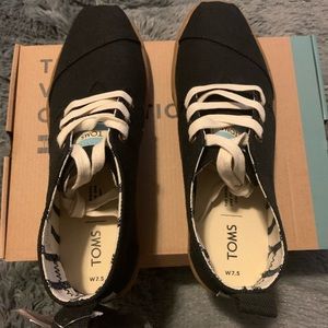 ‼️SOLD‼️TOMS Bota Black Heritage Canvas Cupsole. 7.5 W
